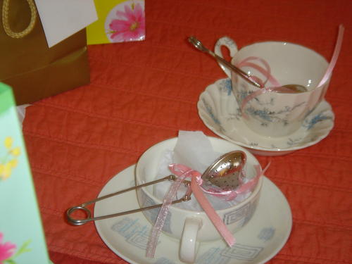 tea cups